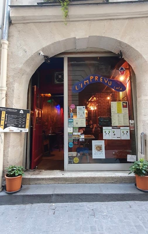 L'Imprévu Café
