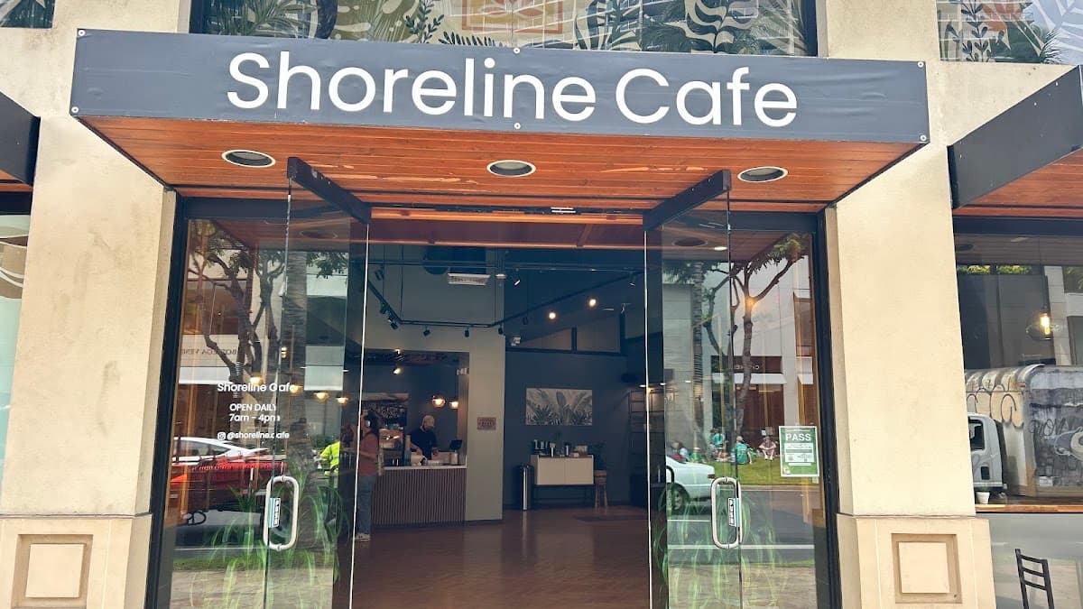 Shoreline Cafe