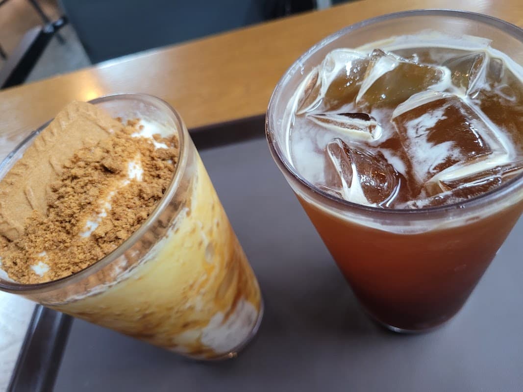 컴포즈커피 동의과학대점