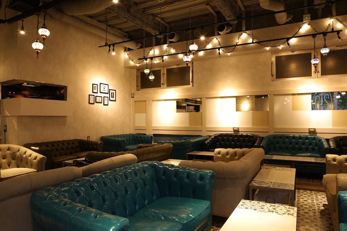 Shisha Cafe & Bar C.STAND Shinjuku 3-chome