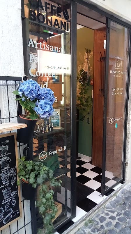 Espresso arte - Lisbon Caffé