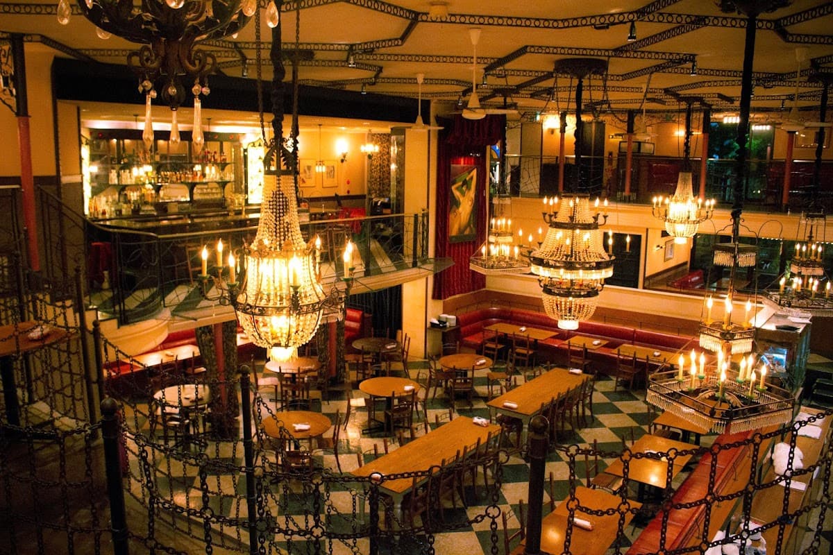 Cafe La Boheme Shirokane