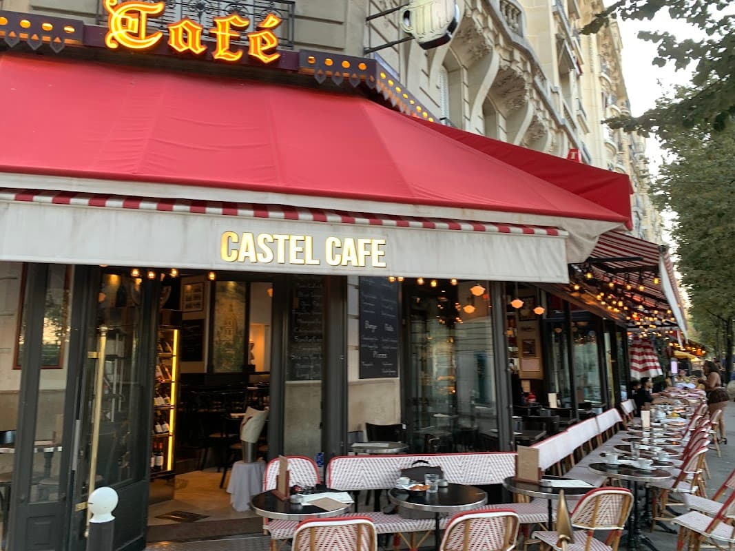 Le Castel Café