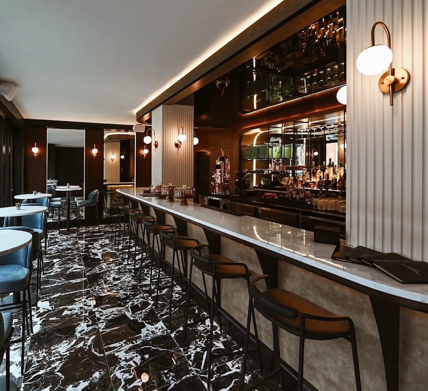 Ava - Espresso & Cocktails