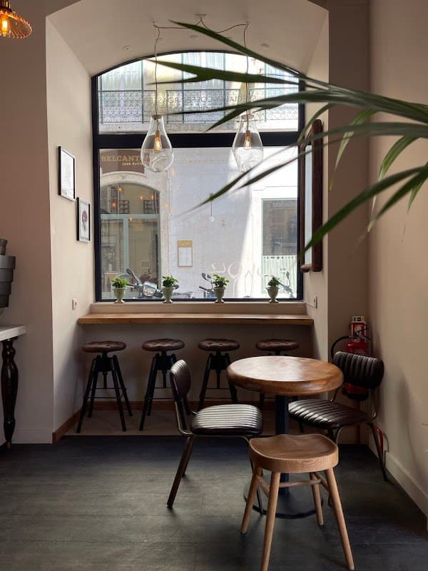 Simpli Coffee Chiado