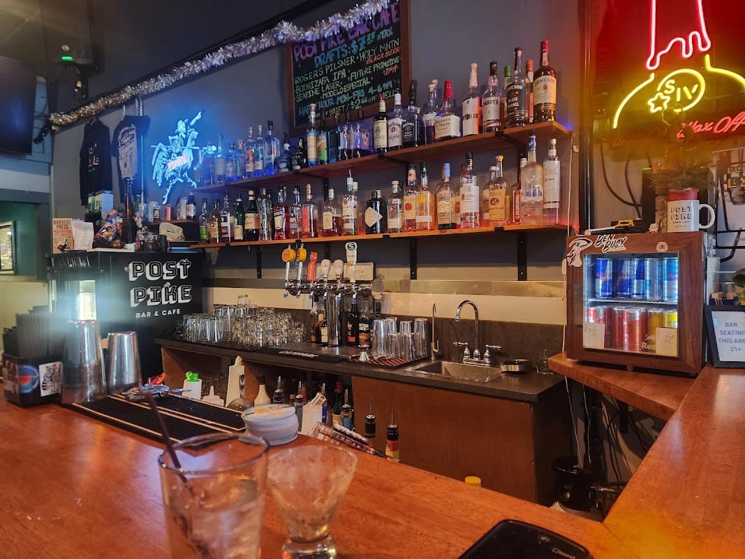 Post Pike Bar & Cafe