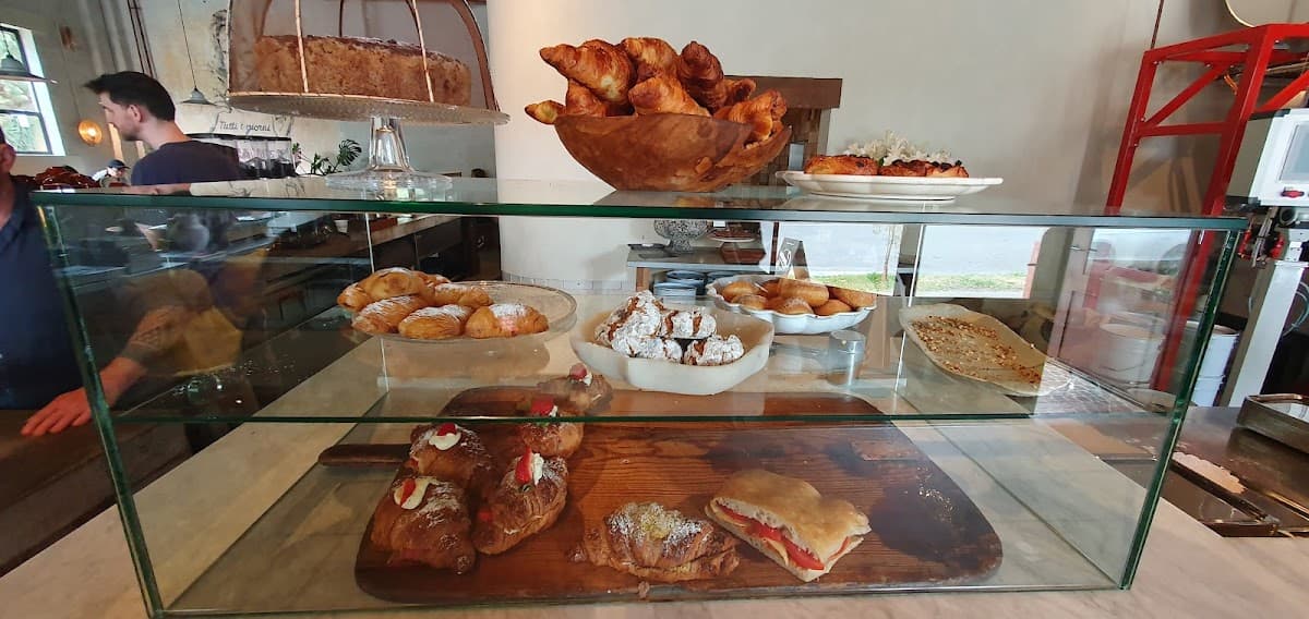 Genovese Coffee House