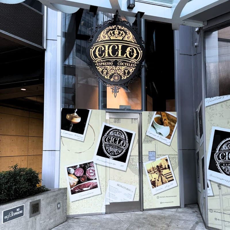 CICLO ESPRESSO & COCTELES COAL HARBOUR