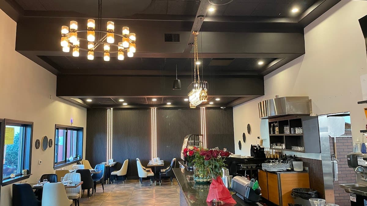 Layalena Restaurant & Bar