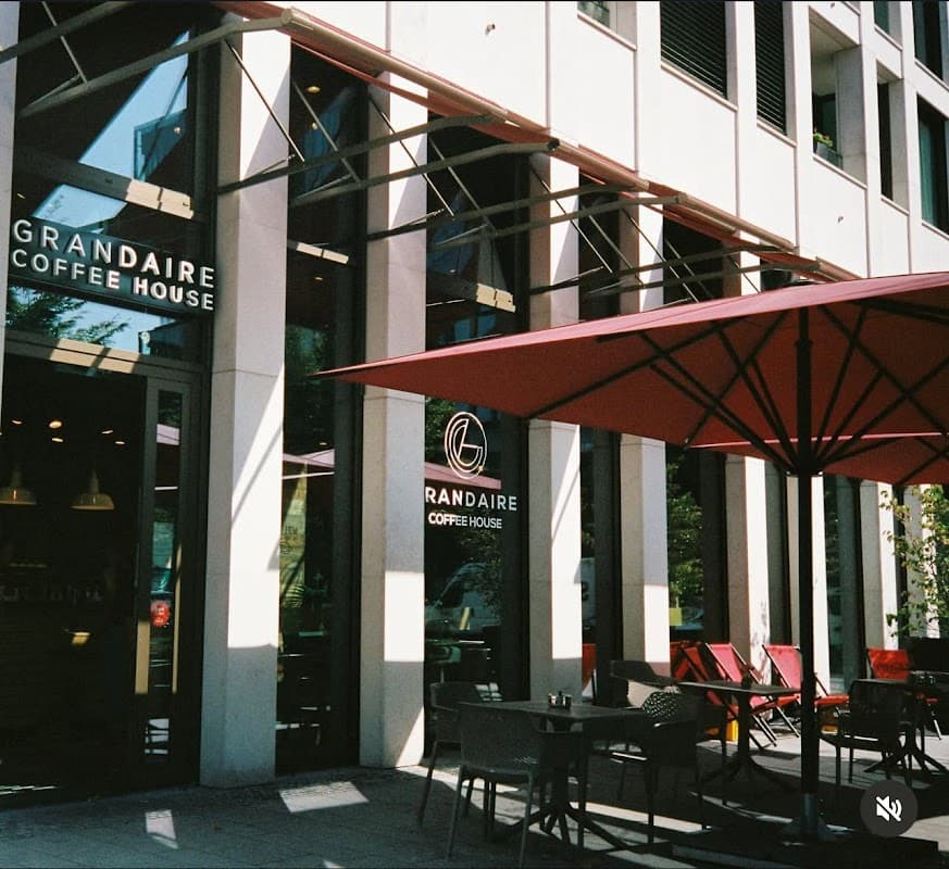 Grandaire - Coffee House