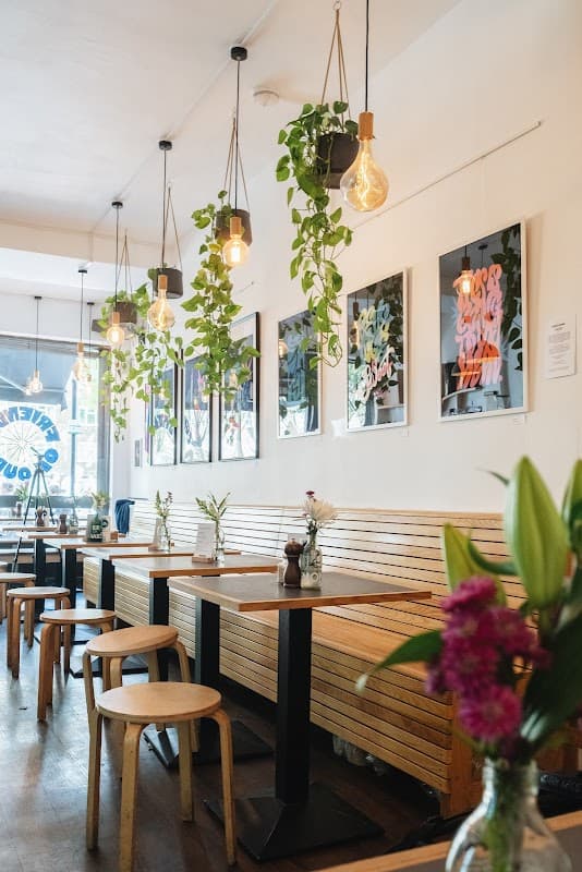 Friends Of Ours - Hoxton