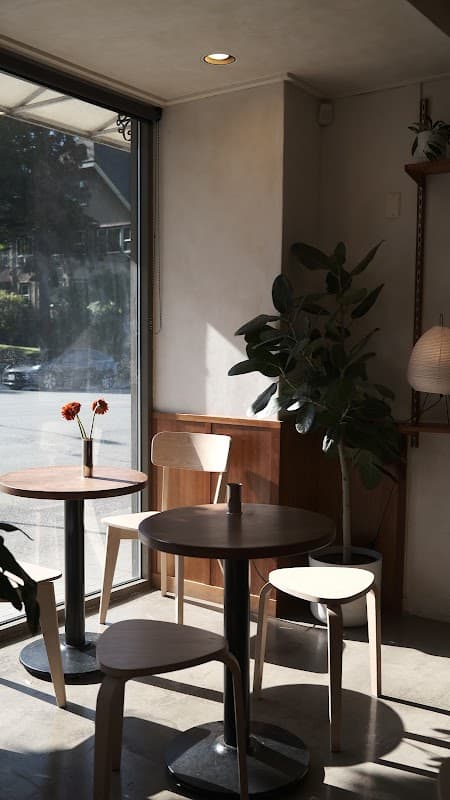 cowdog (oak st - take out only)