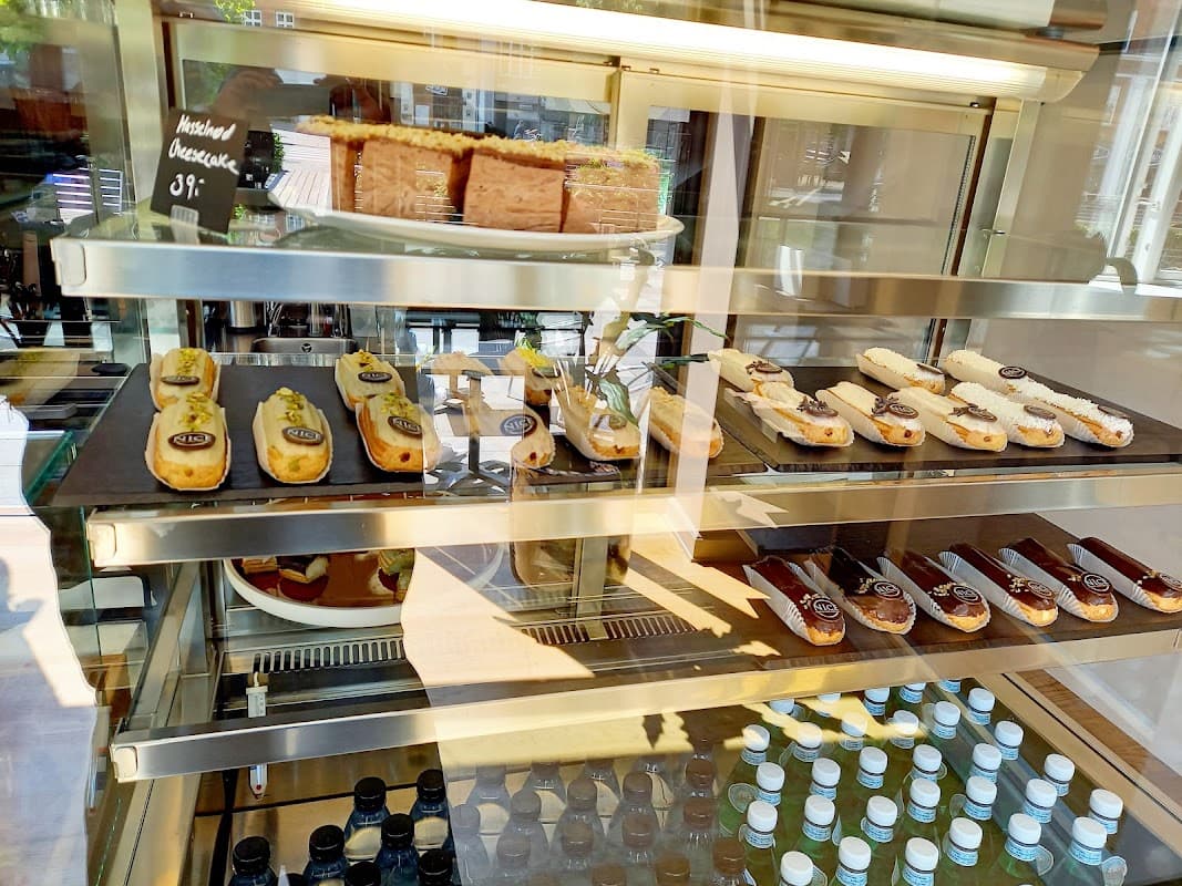 N´ice Kaffe og Isbar