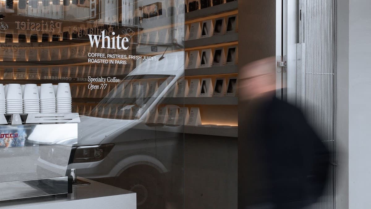 WHITE Coffee - Paris 10