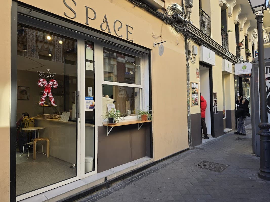 SPACE & ACEITUNA DULCE