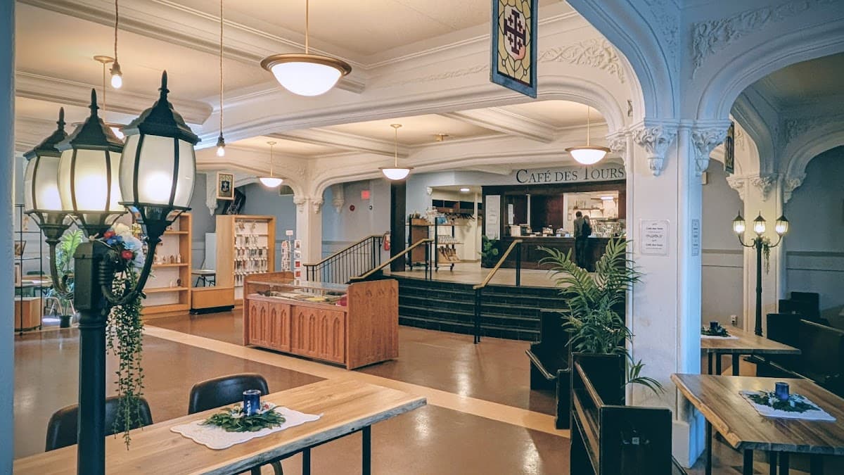 Café des Tours