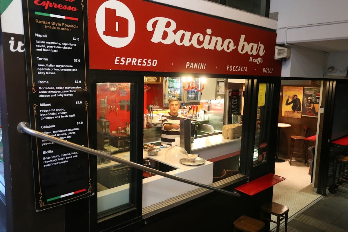 Bacino Bar