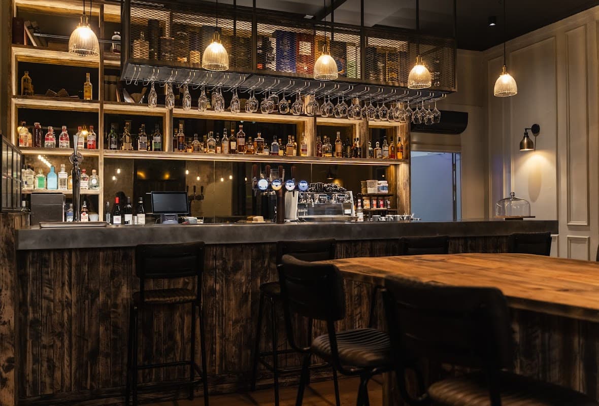 John's Coffee House & Tavern