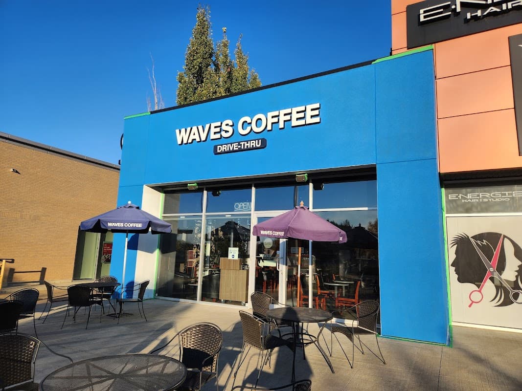 Waves Coffee House- Hampton Landing