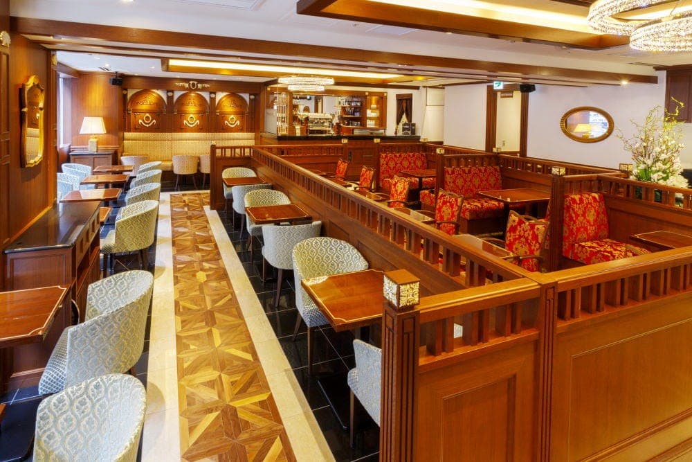 Coffee & Cake SHU Premium Grand Shibuya