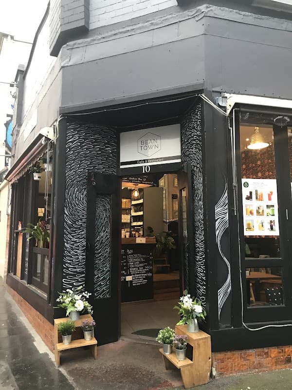 Beantown Cafe Newtown