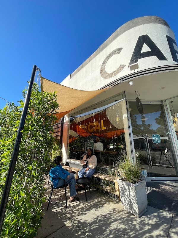 Lo/Cal Coffee & Market - Fairfax