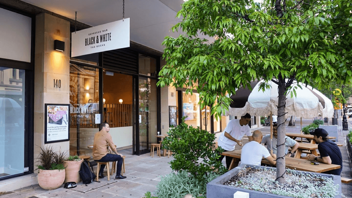 Black and White Espresso Bar | The Rocks